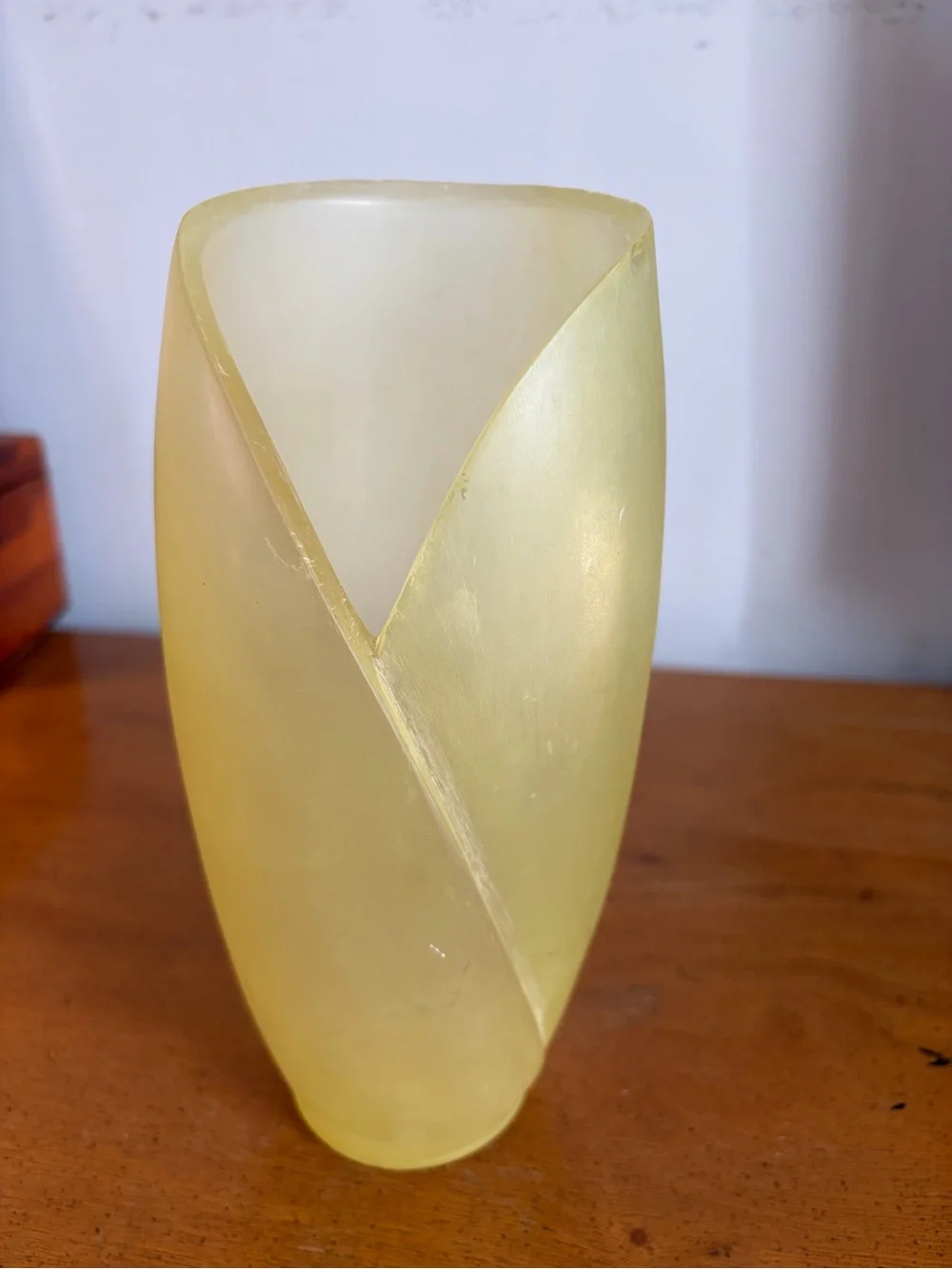 Vintage Hen-Feathers Frosted Yellow Resin Sea Glass Vase 8.5